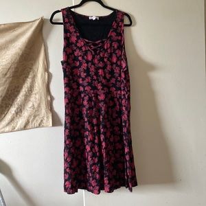 Giant Tiger | Sleeveless Canada Dress 👗